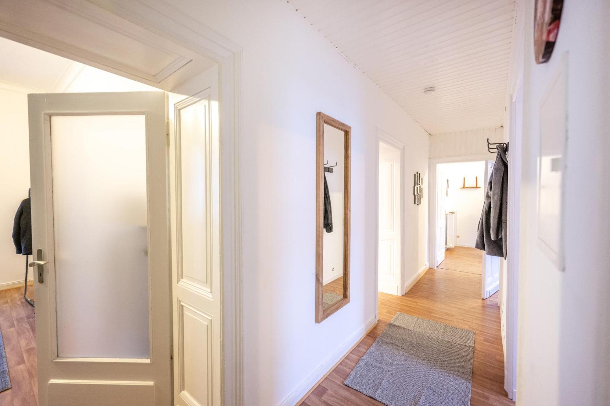 Suedstadt-Oase 1 Komfort Mit 2 Sz Und Balkon Koblenz  Dış mekan fotoğraf